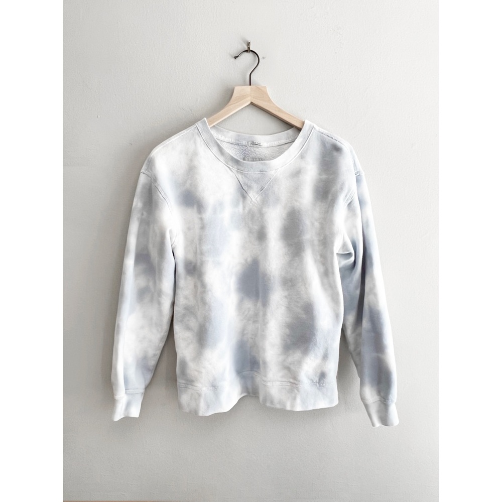 Abercrombie & Fitch Tie-Dye Wash Crew Sweatshirt